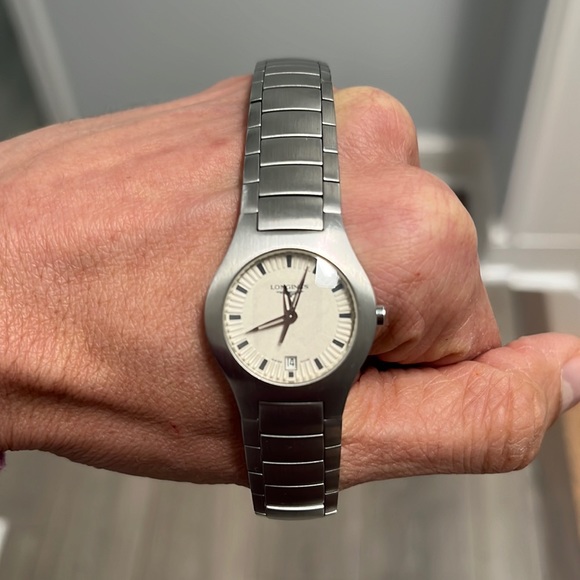 Vintage Longines Watch. - Picture 2 of 3